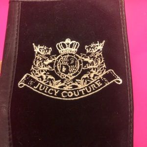 Juicy couture pass port booklet
